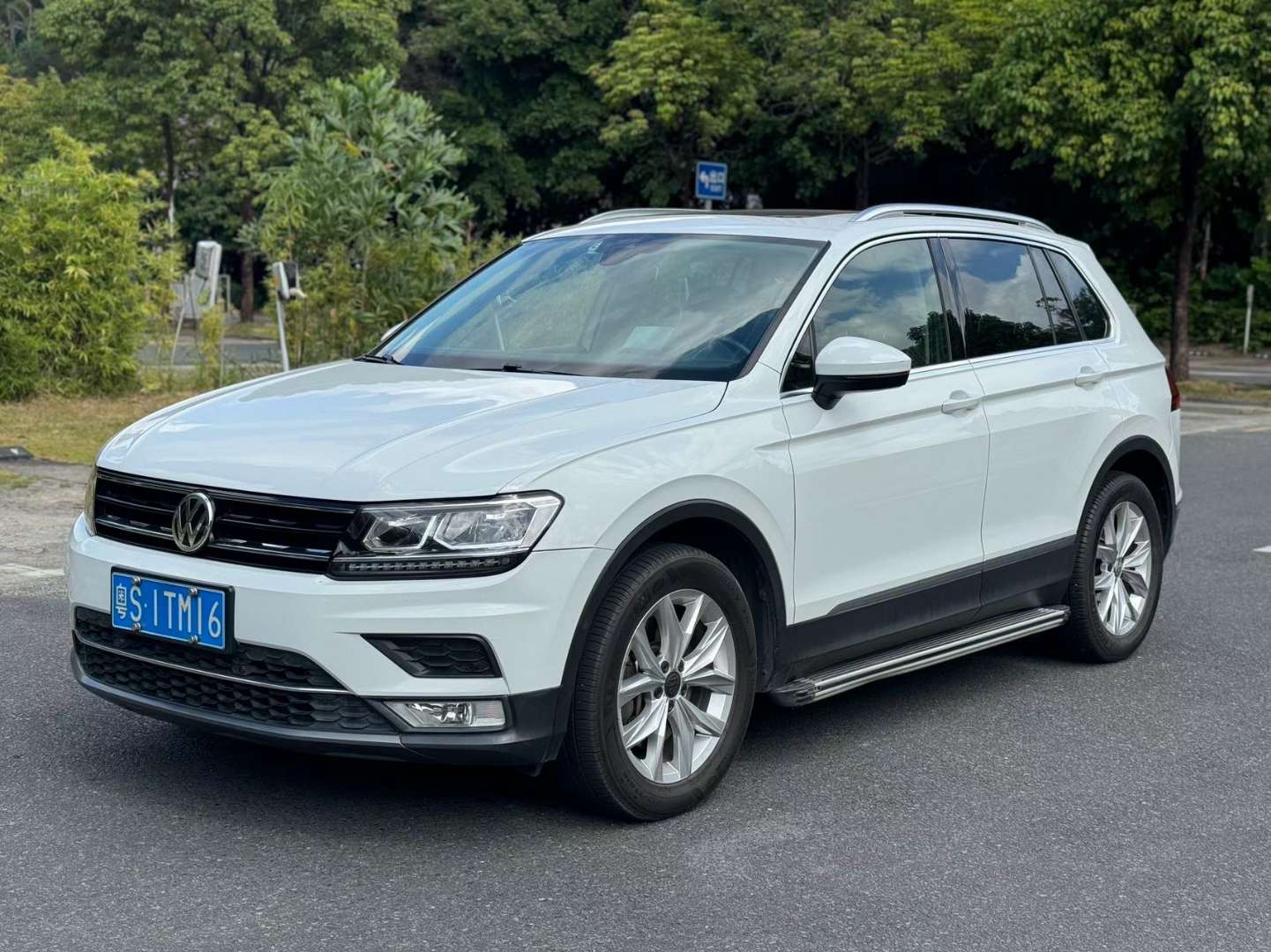 Volkswagen Tiguan 330TSI AWD R-Line