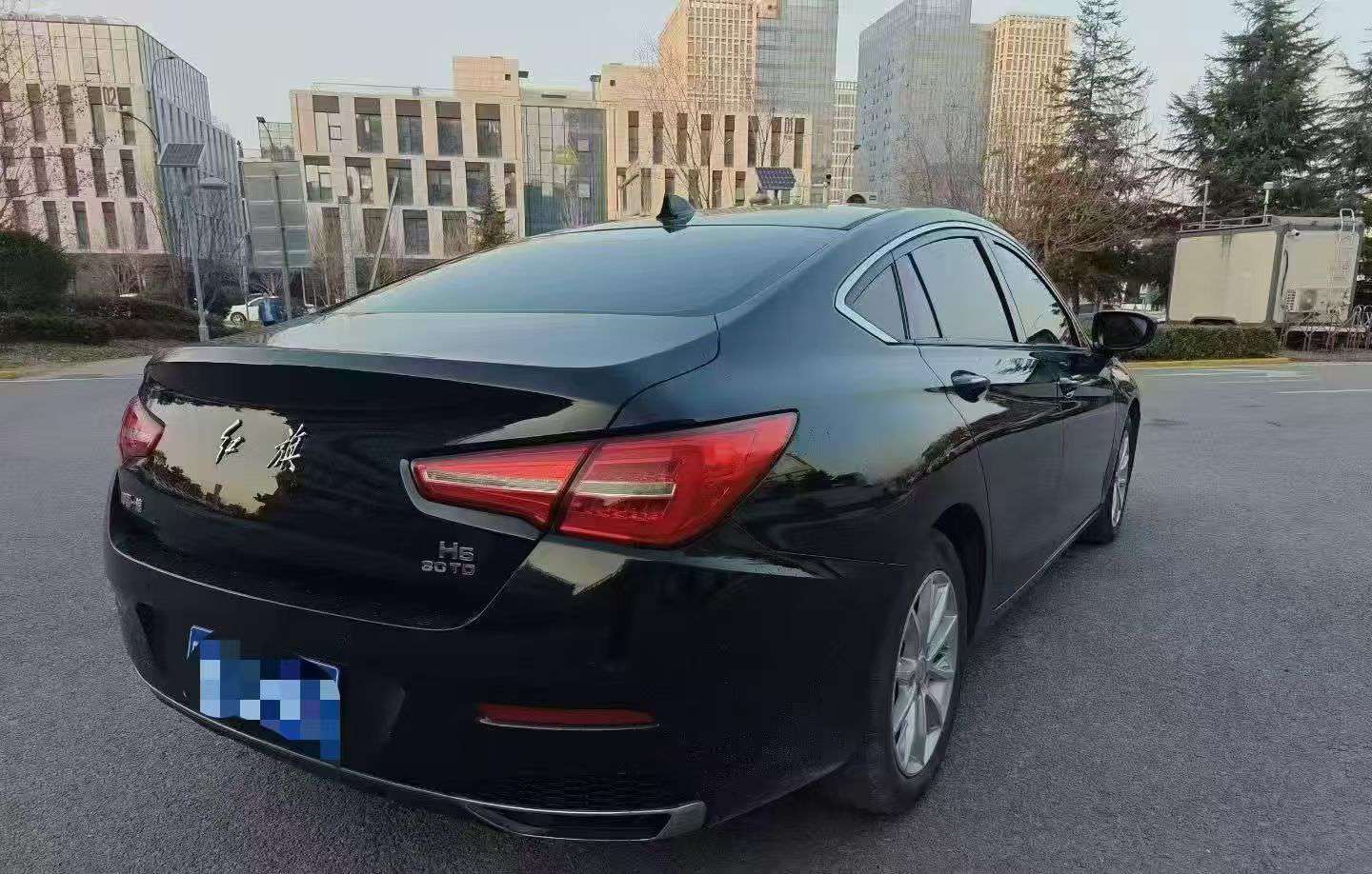 Hongqi H5 1.8T 9