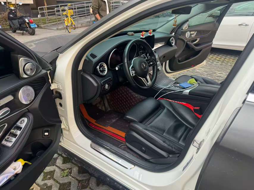 Mercedes-Benz C-Class 1.5T Sport 2