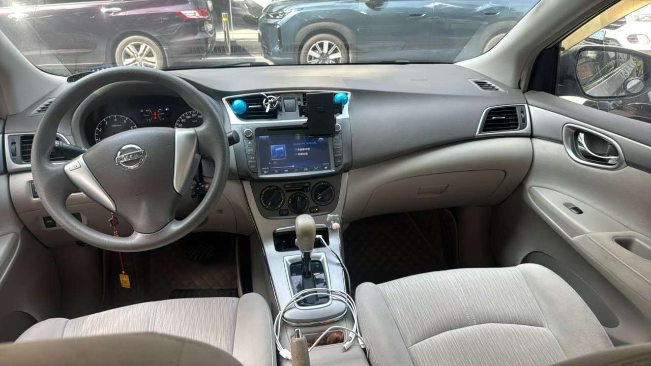 Nissan Sylphy 4