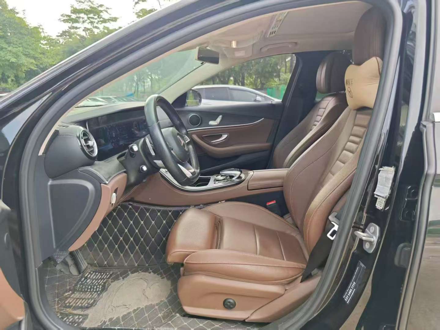 Mercedes-Benz E-Class 2018 Sport 7