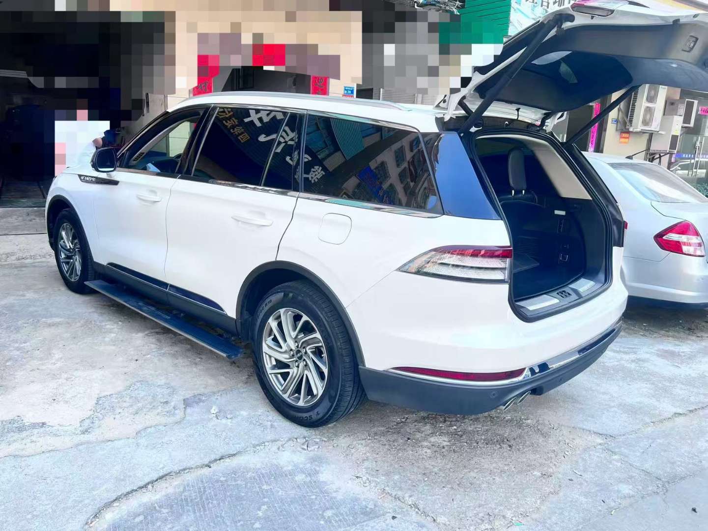 Lincoln Aviator 3.0T V6 AWD Prestige Edition 5