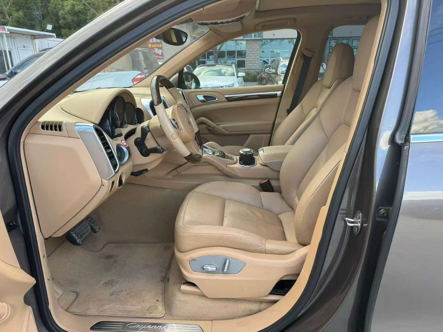 Porsche Cayenne 4