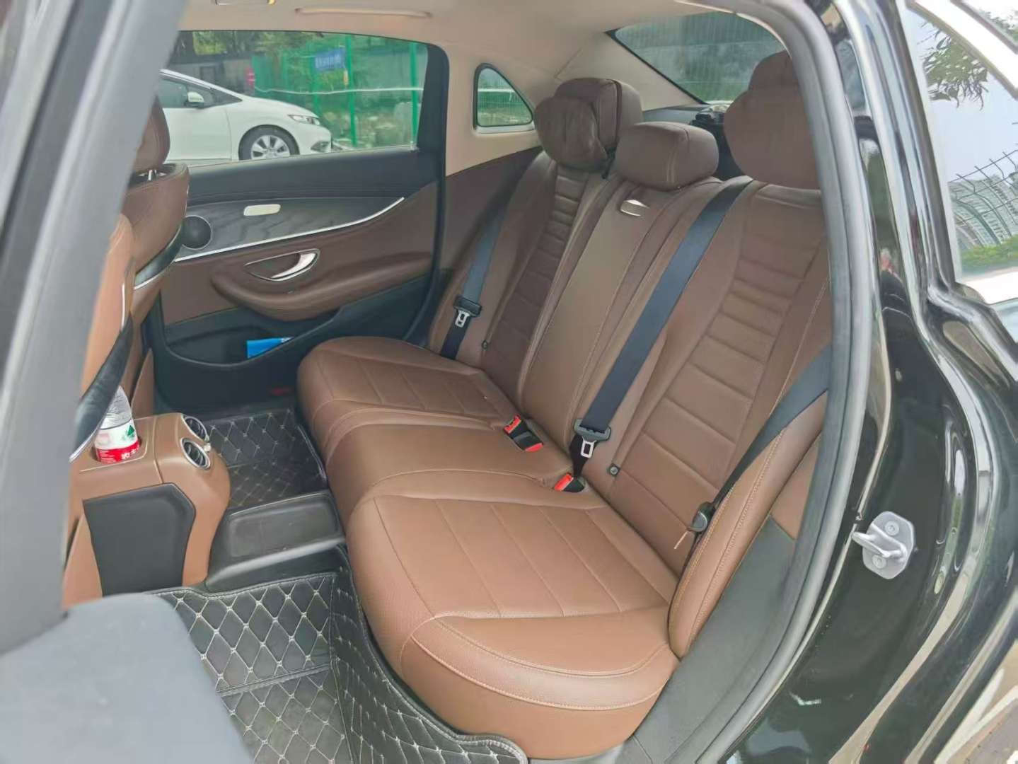 Mercedes-Benz E-Class 2018 Sport 6