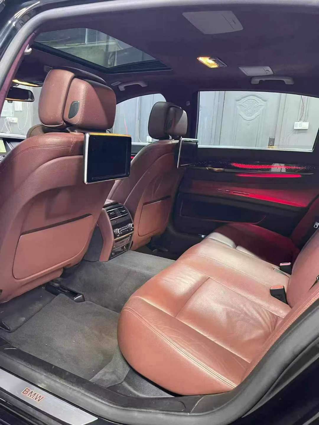 BMW 7 Series 730Li Automatic 3.0L 9
