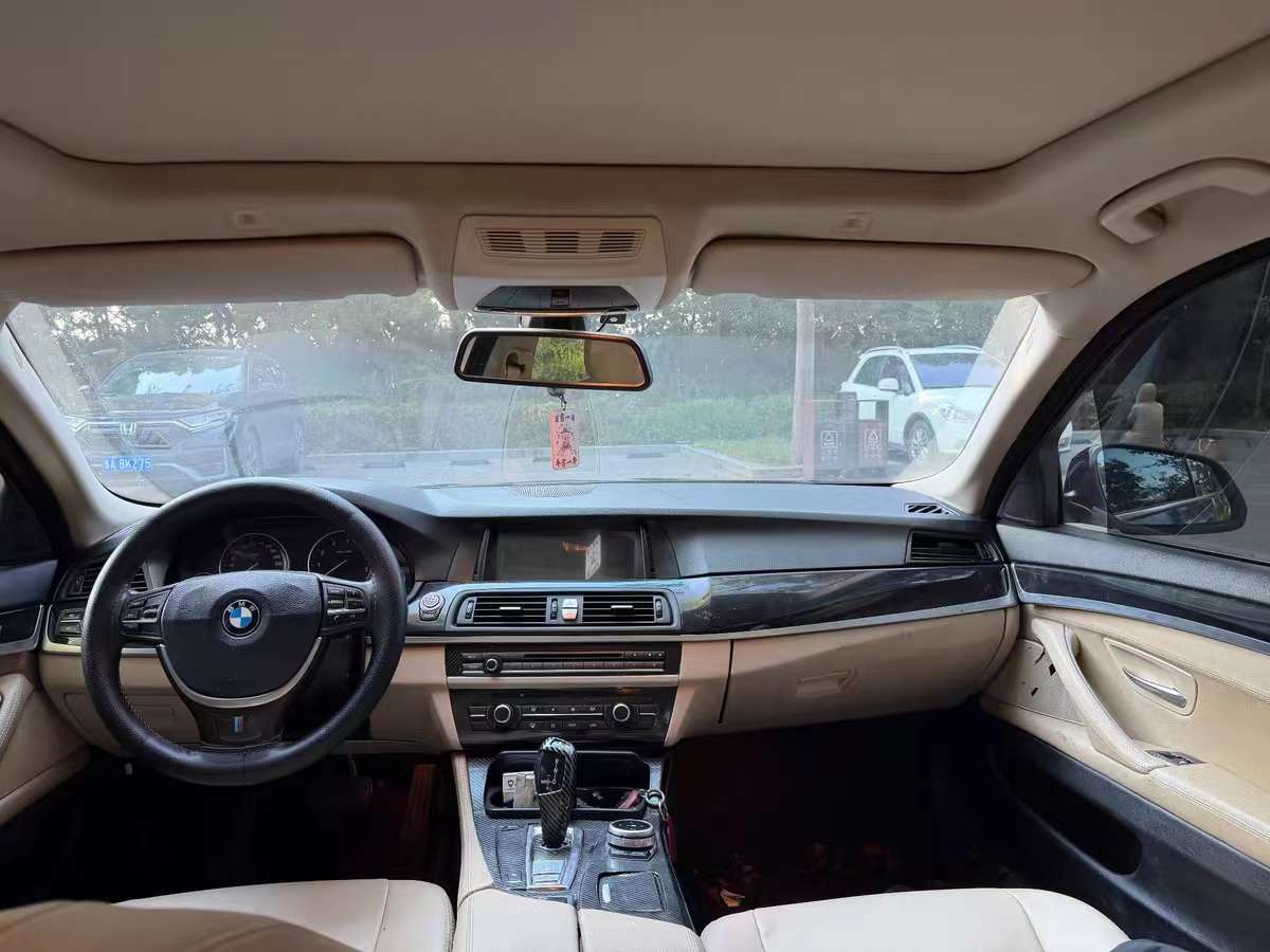 BMW 5 Series 2011 2.5L V6 Advanced Edition 4