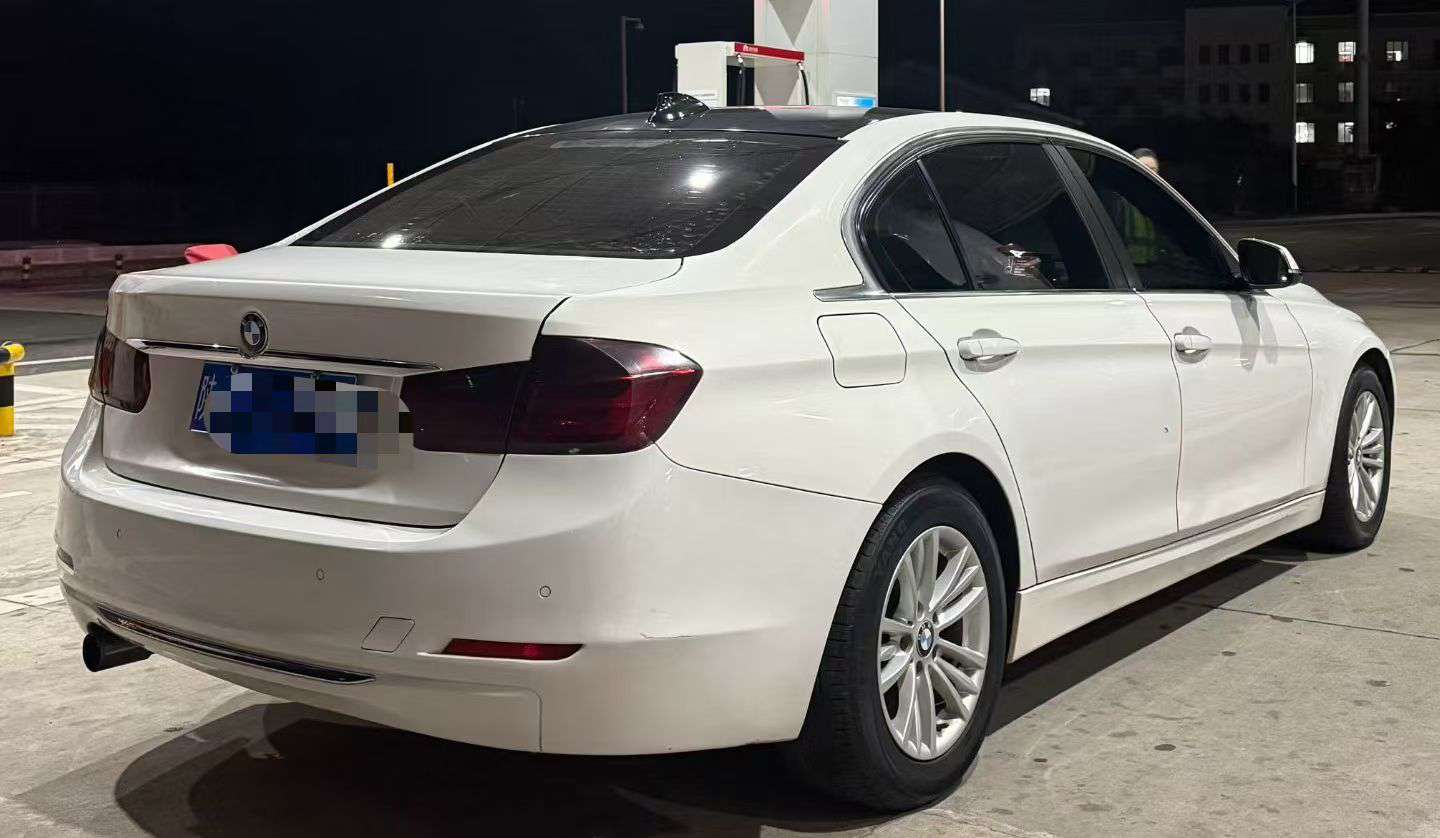 BMW 3 Series 2013 320Li 2.0T Automatic 9