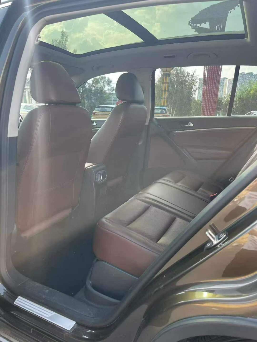 Volkswagen Tiguan 2013 1.8T Automatic Panoramic Sunroof 4WD 9