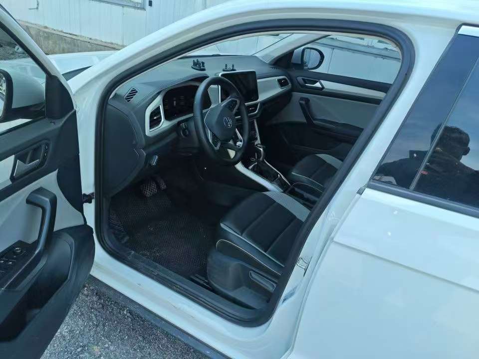 Volkswagen T-ROC 280 Time Edition 4