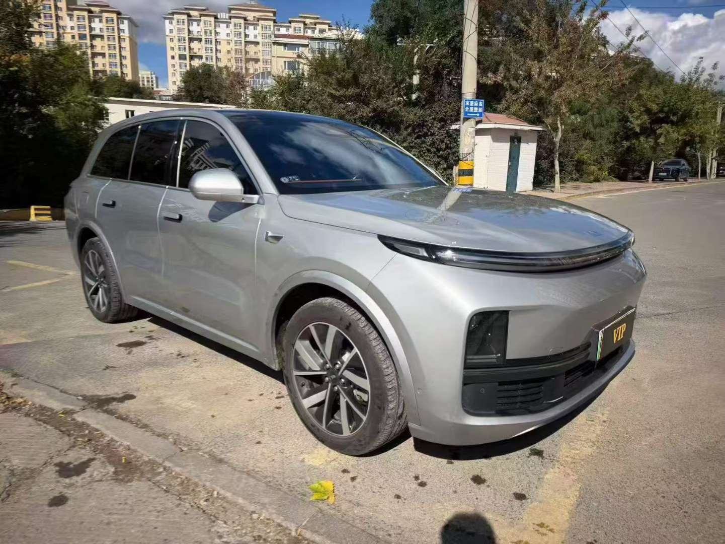 Li Auto L8 2023