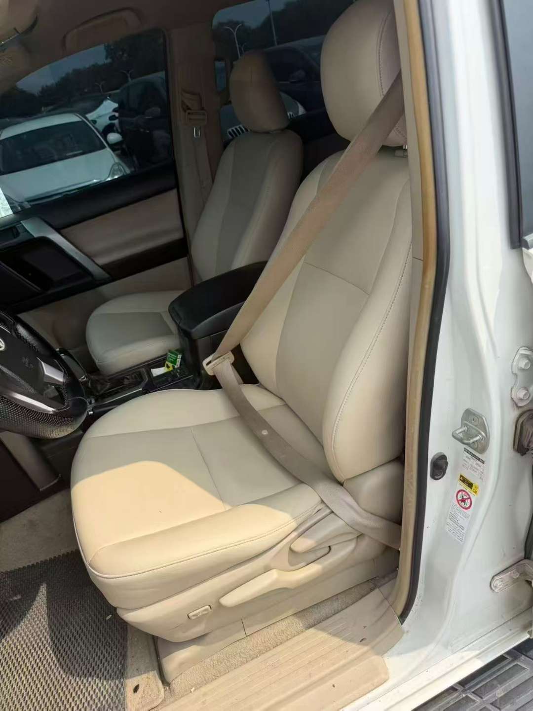 Toyota Prado 2013 2700 2