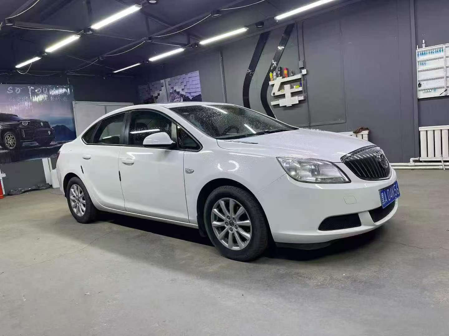 Buick Excelle 3