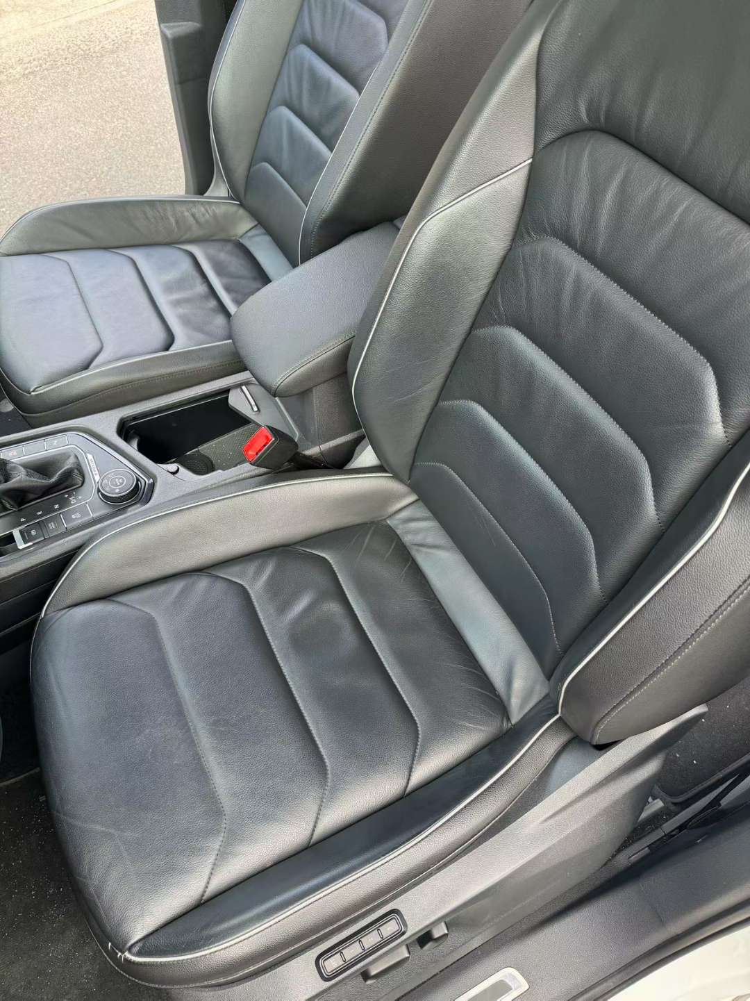 Volkswagen Tiguan 330TSI AWD R-Line 9