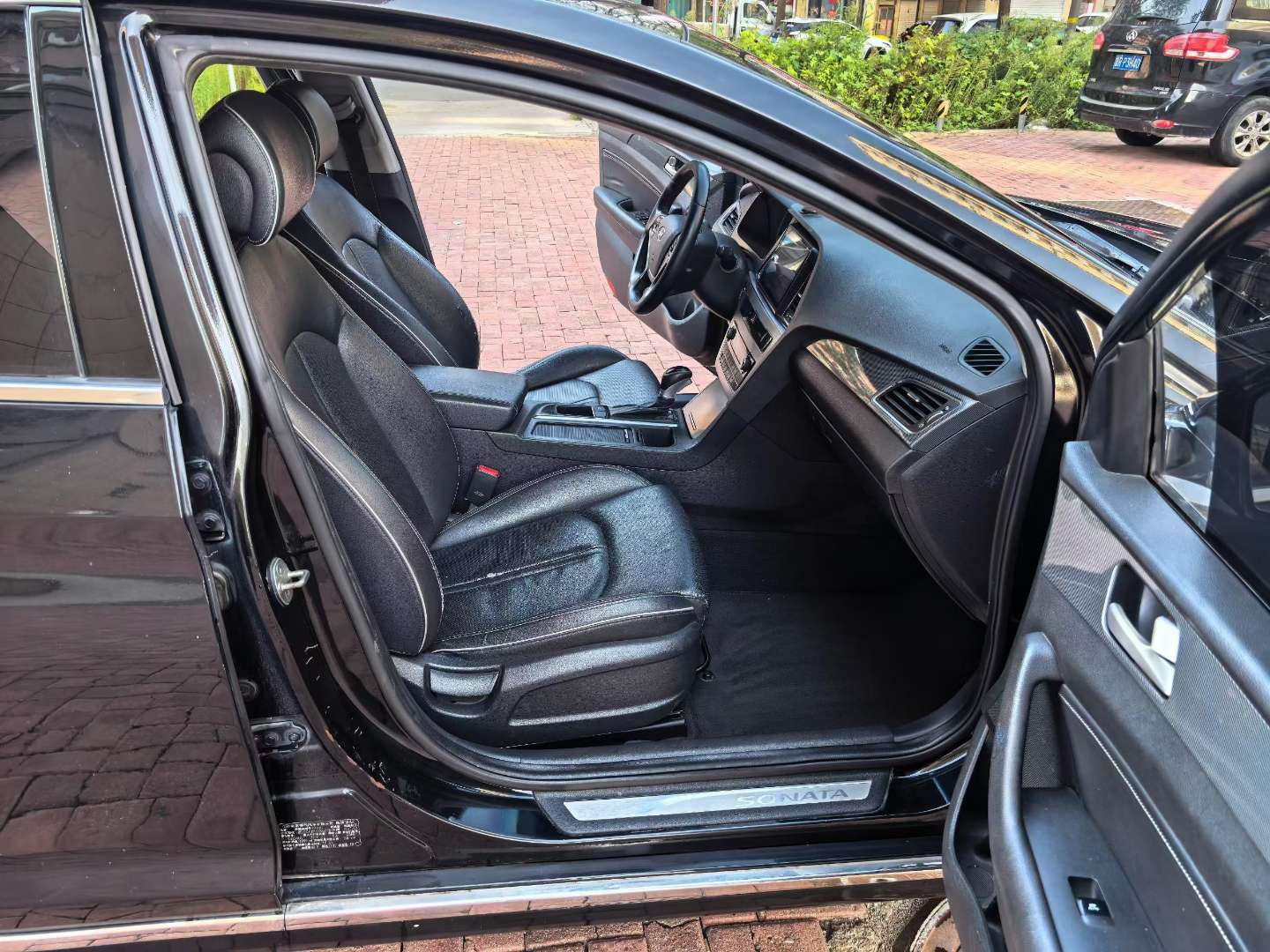 Hyundai Sonata 2.0 Hybrid HE Smart Edition 7