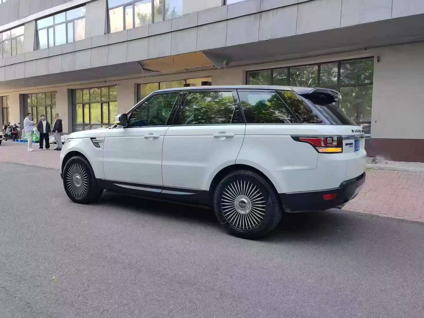 Land Rover Range Rover Sport 2015 3.0T AWD 7