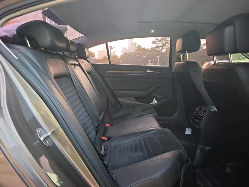 Volkswagen Magotan 2017 330 Luxury 1.8T 6