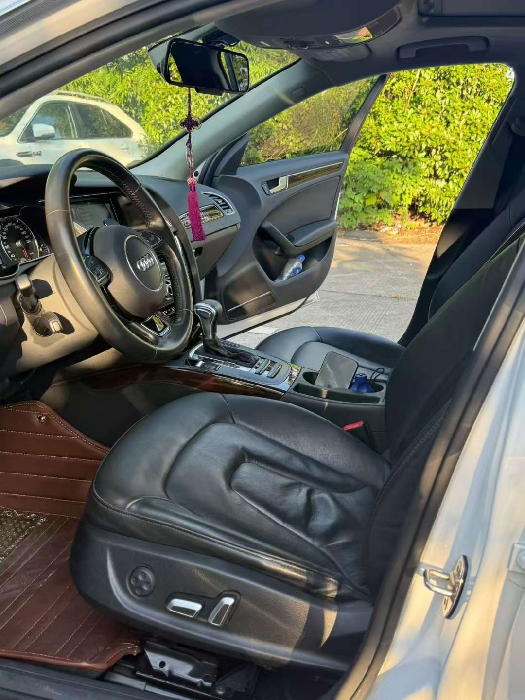 Audi A4L 35 TFSI Comfort Trim 9