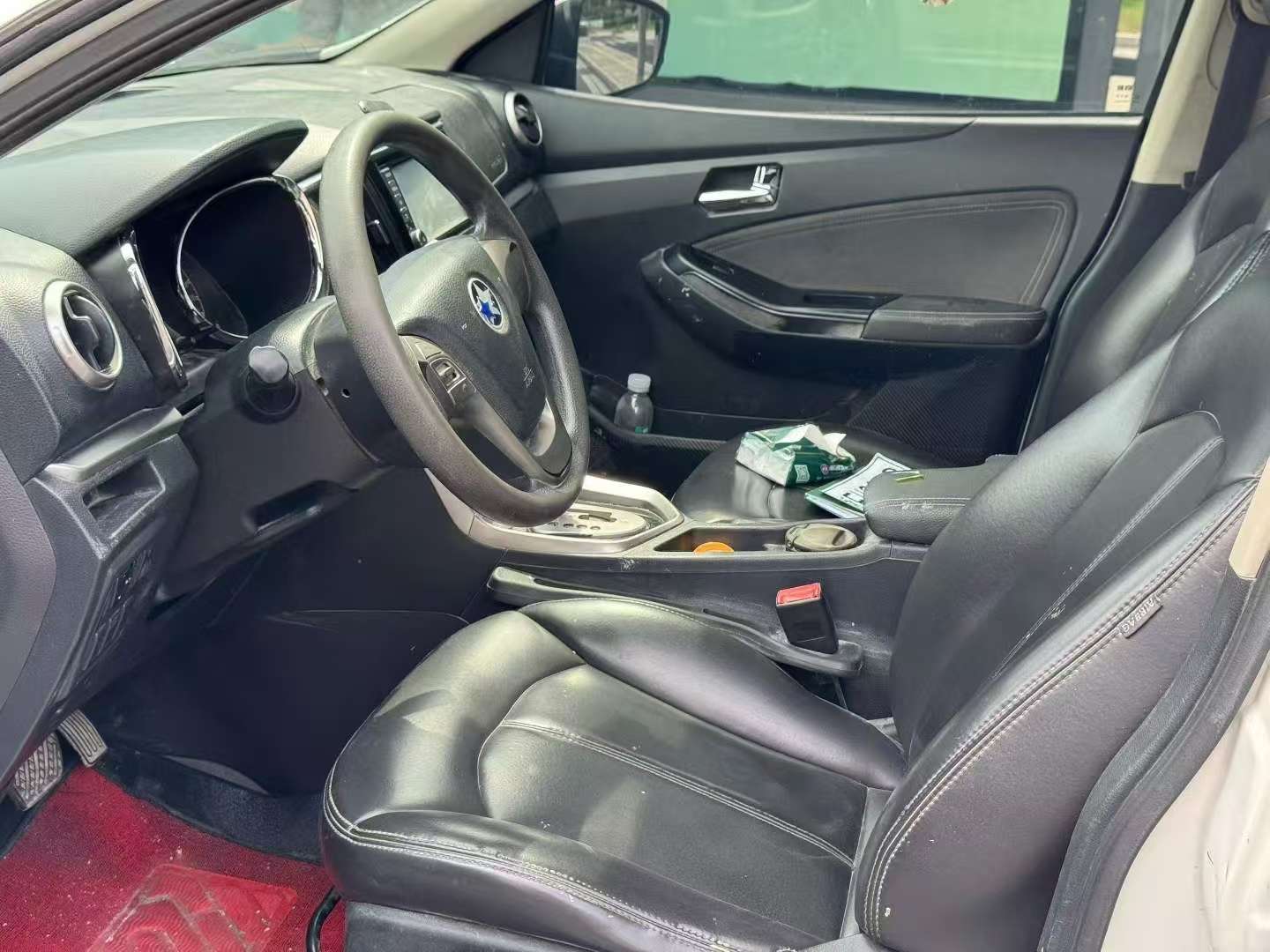 Venucia T70 2.0L Automatic Sunroof 4