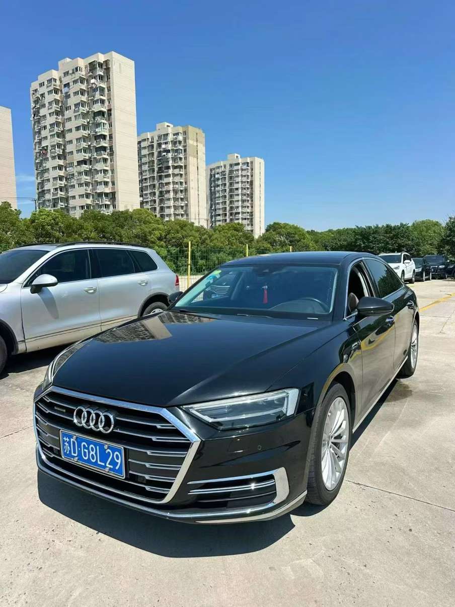 Audi A8L 50TFSI All-wheel Drive Comfort 2
