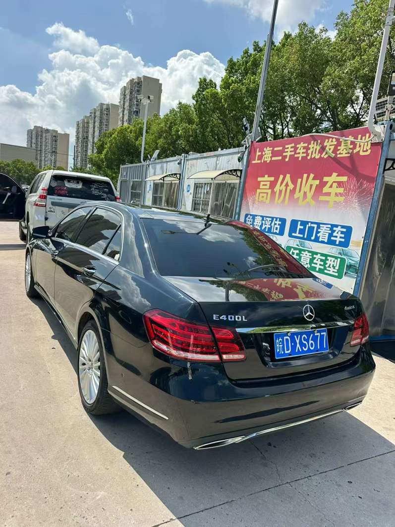 Mercedes-Benz E-Class E300L 3.0L Automatic Panoramic Sunroof 4