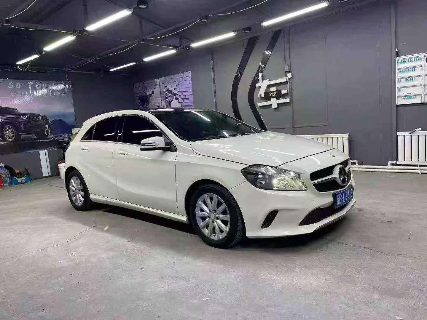 Mercedes-Benz A-Class A180 Automatic Panoramic Sunroof 3