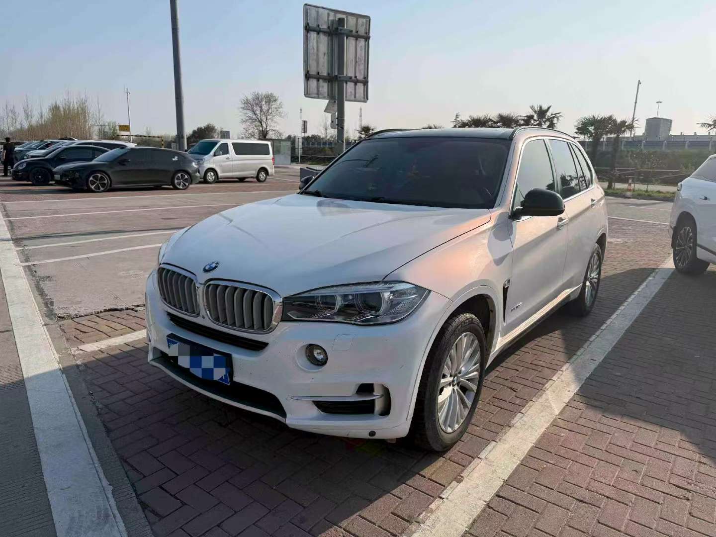 BMW X5 2015 xDrive28i