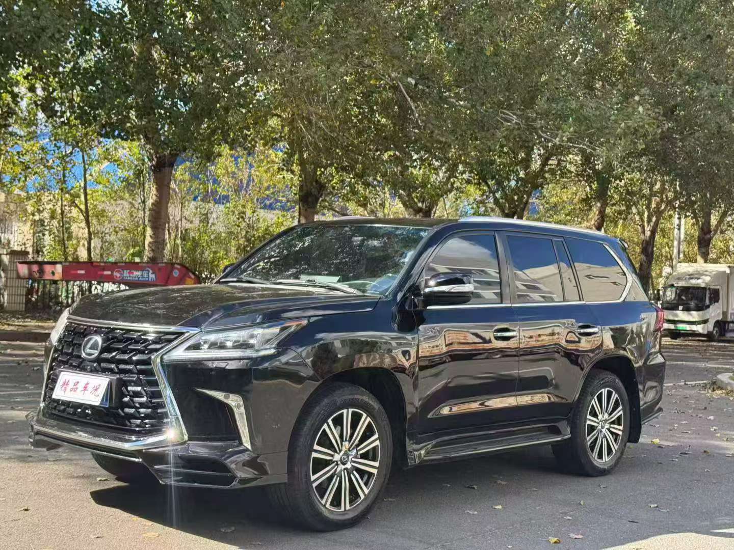 Lexus LX570 2010 5.7L V8 3