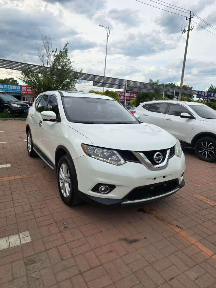 Nissan X-Trail 2014 2.0L 2WD Automatic 3
