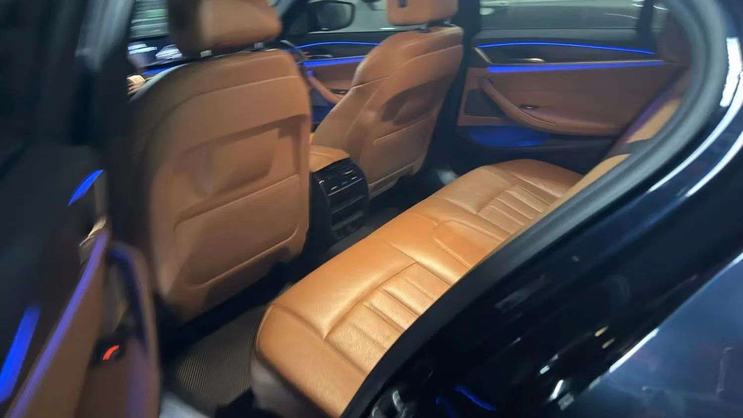 BMW 5 Series 2019 530i 2.0T M Sport Package 3
