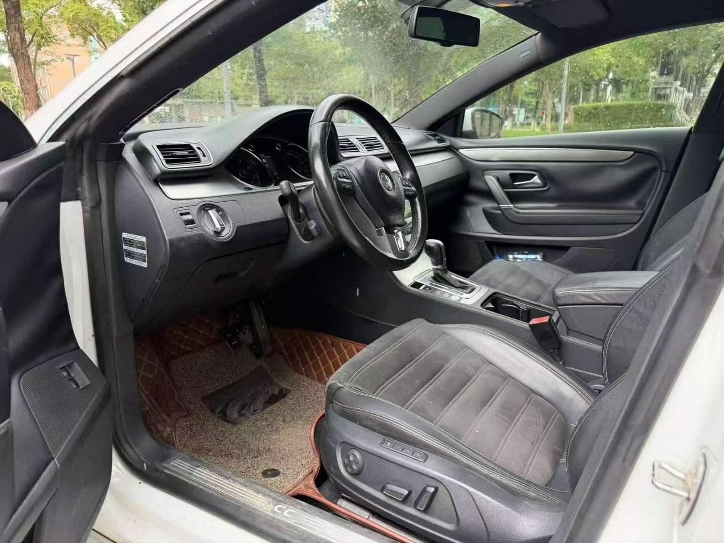 Volkswagen CC 1.8T Luxury High Trim 4