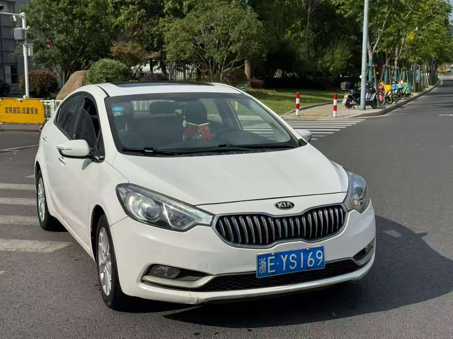 Kia K3 2013 1.6L Automatic Sunroof 3