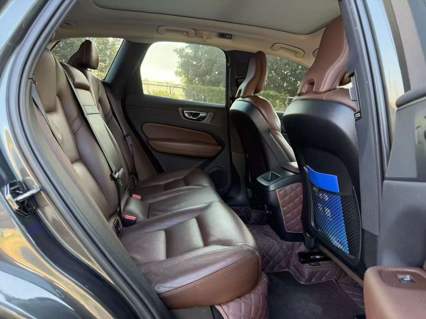 Volvo XC60 T5 AWD Zhiyuan Luxury Edition 8