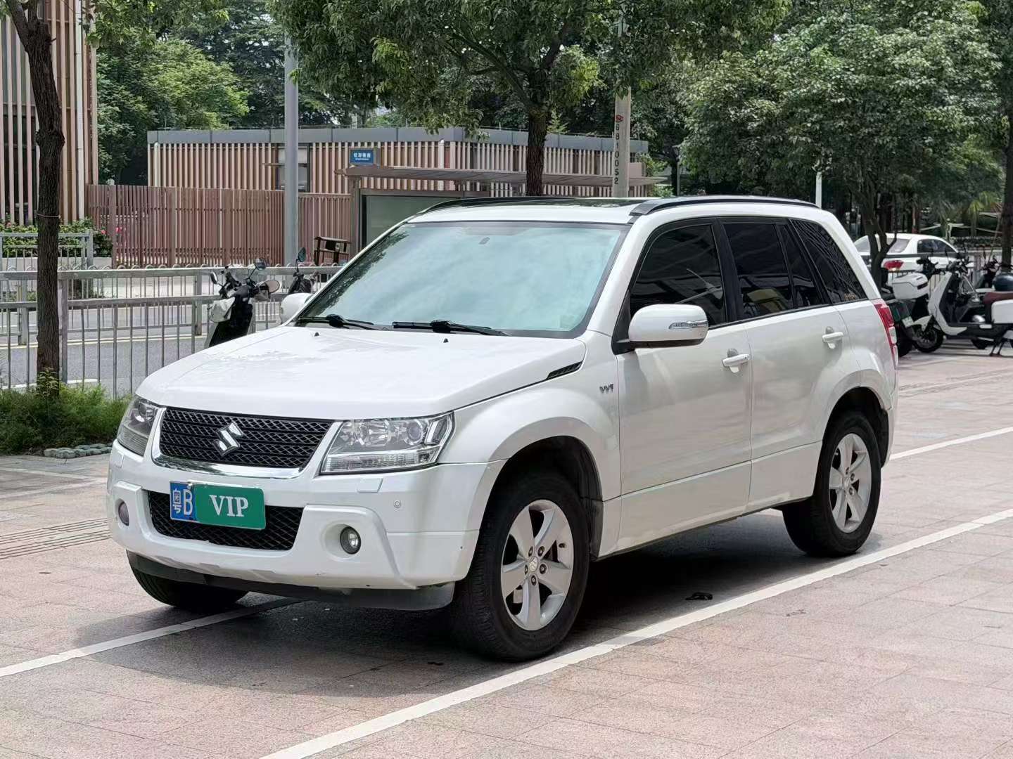 Suzuki Grand Vitara 2008 2.4 AT JLX-EL 5-door 2