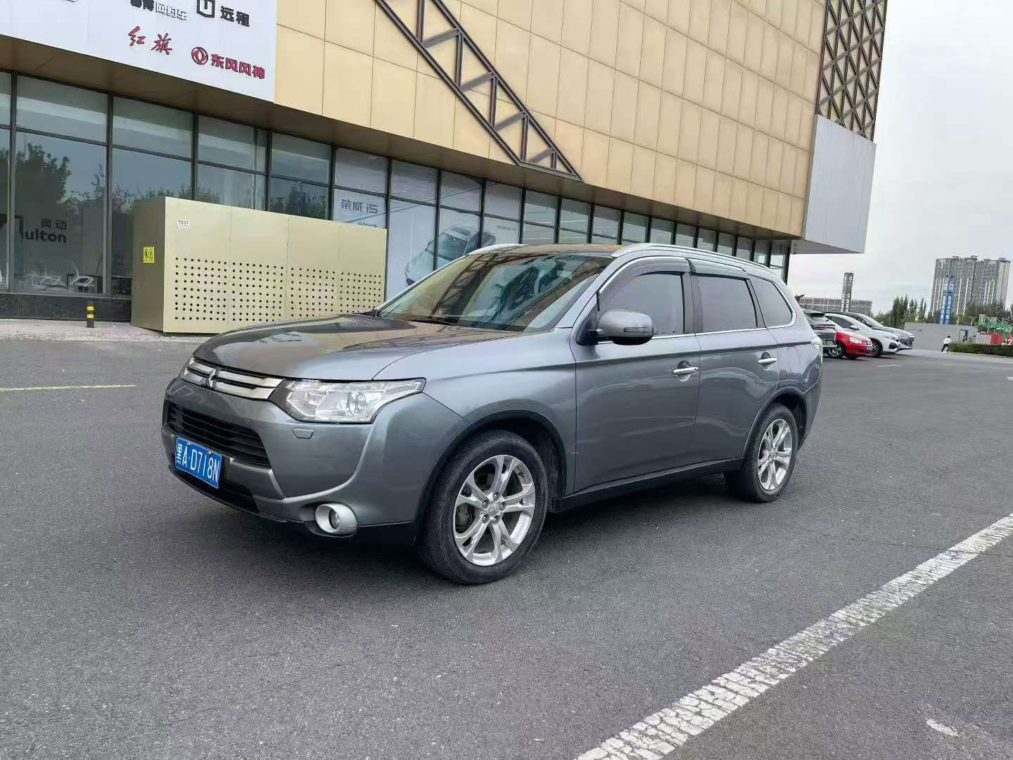 Mitsubishi Outlander 2015 2.4L Automatic AWD 2