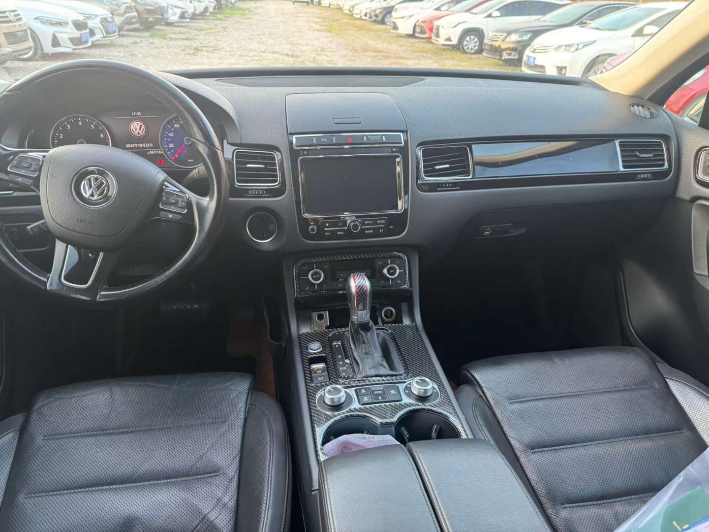 Volkswagen Touareg 3.0T AWD Wild Edition 4