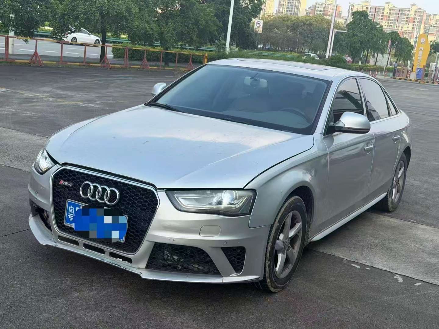 Audi A4L 2.0T Standard Edition