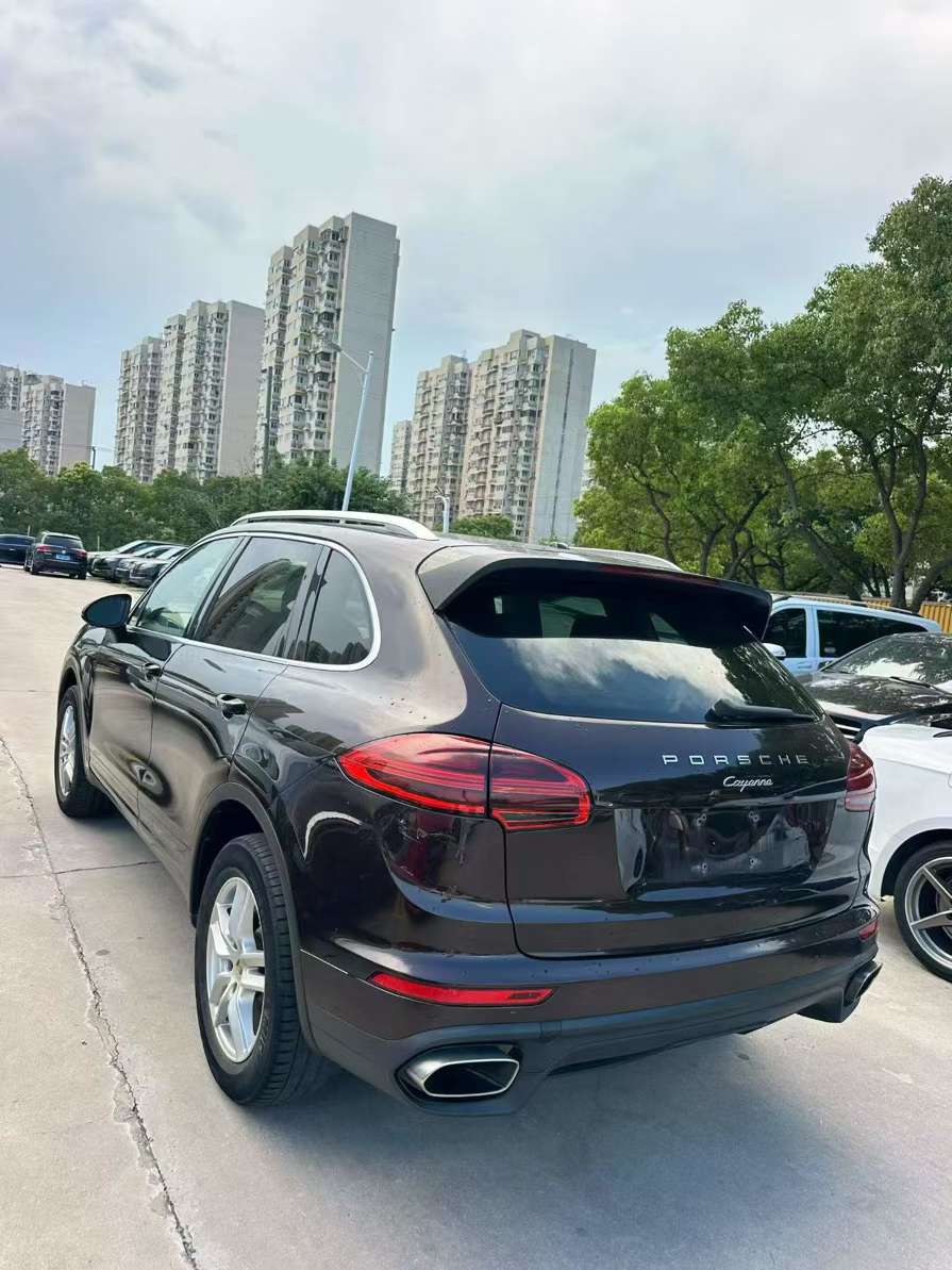 Porsche Cayenne 3.6L Automatic 3