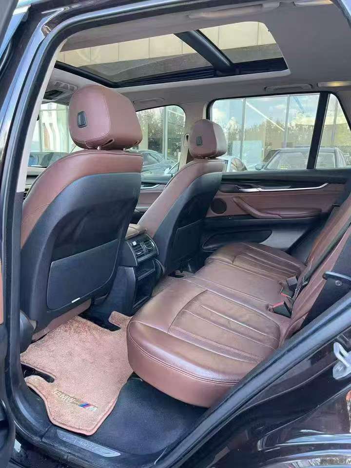 BMW X5 3.0T 9