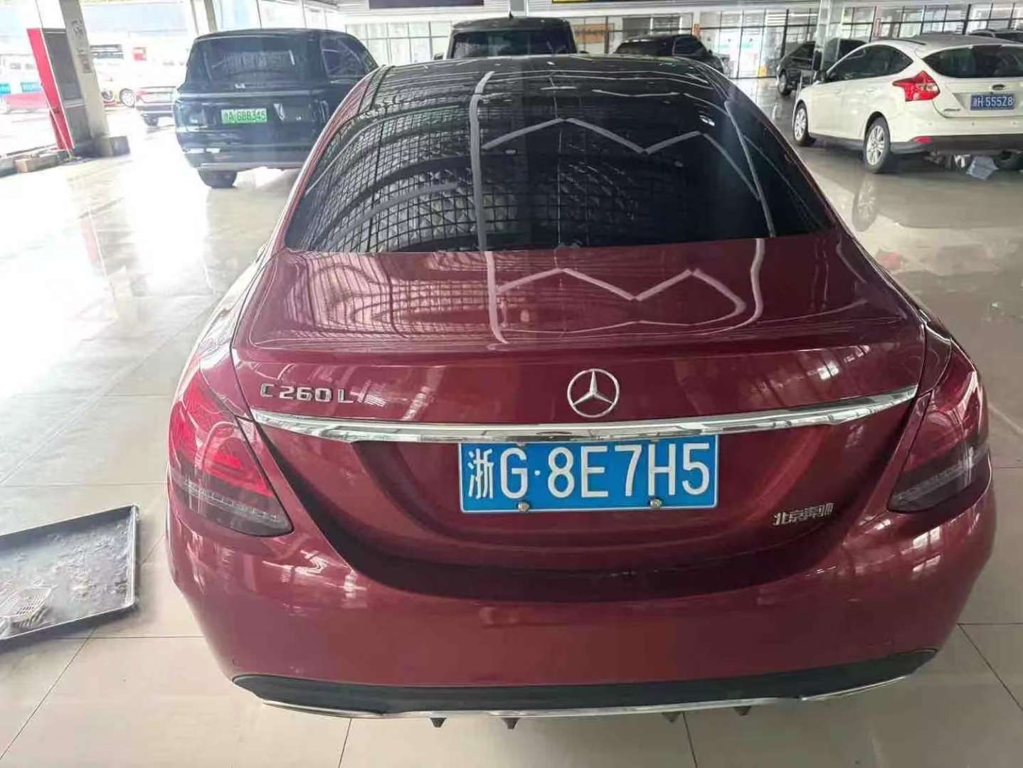 Mercedes-Benz C-Class C260L 1.5T Sport 3