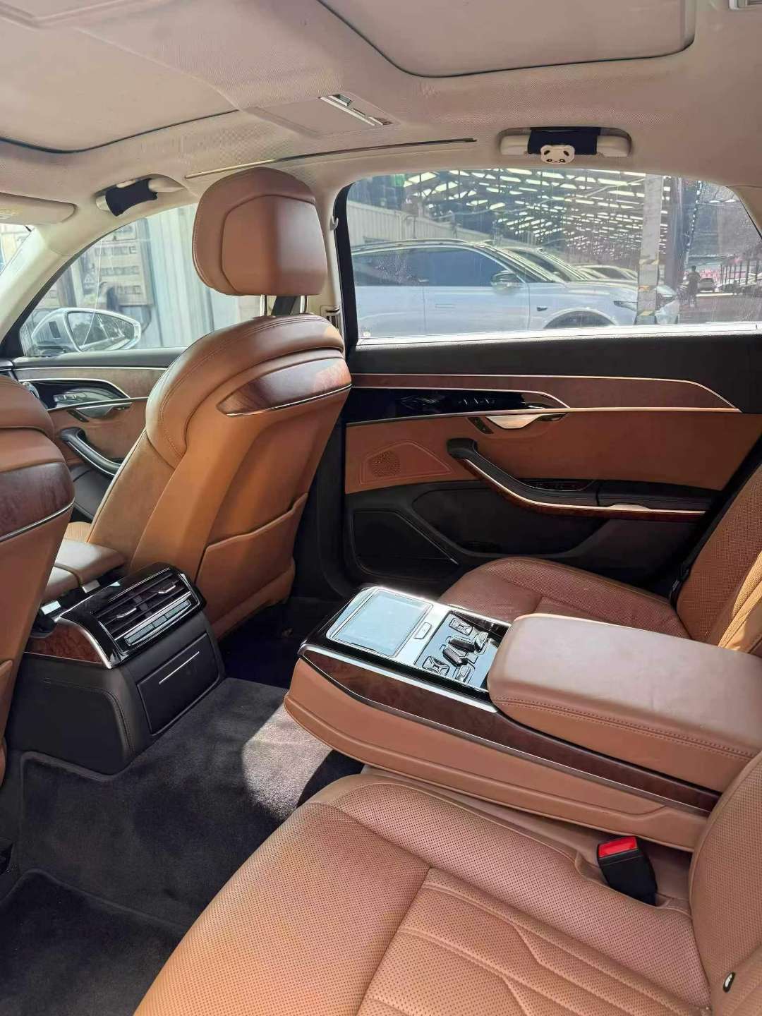 Audi A8L 55 Luxury Edition 5