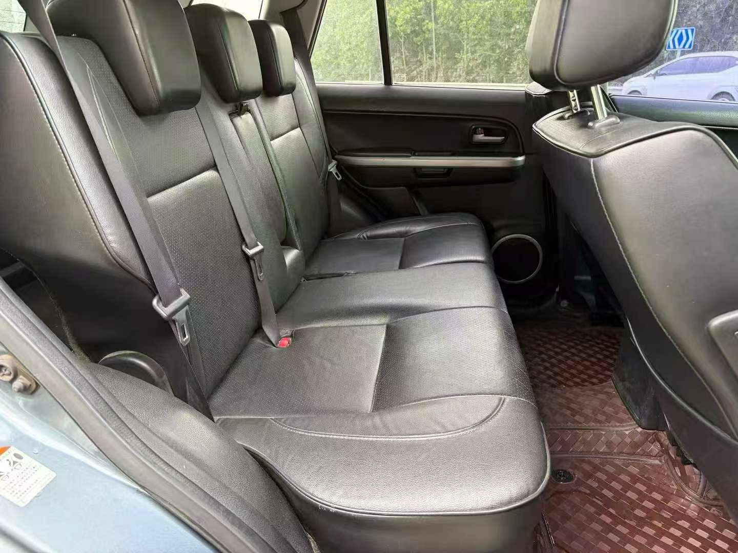Suzuki Grand Vitara 6