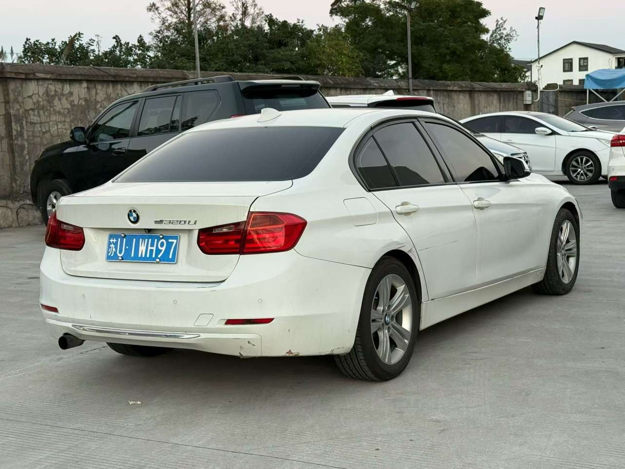 BMW 3 Series 316i 1.6T Automatic Sunroof M Sport Package 6