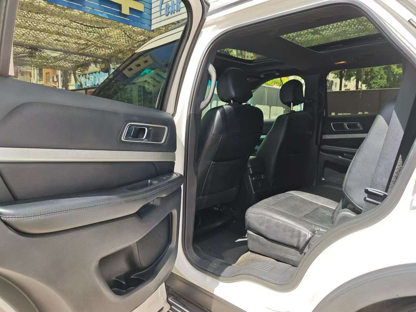 Ford Explorer 2.3T Trend Edition 5