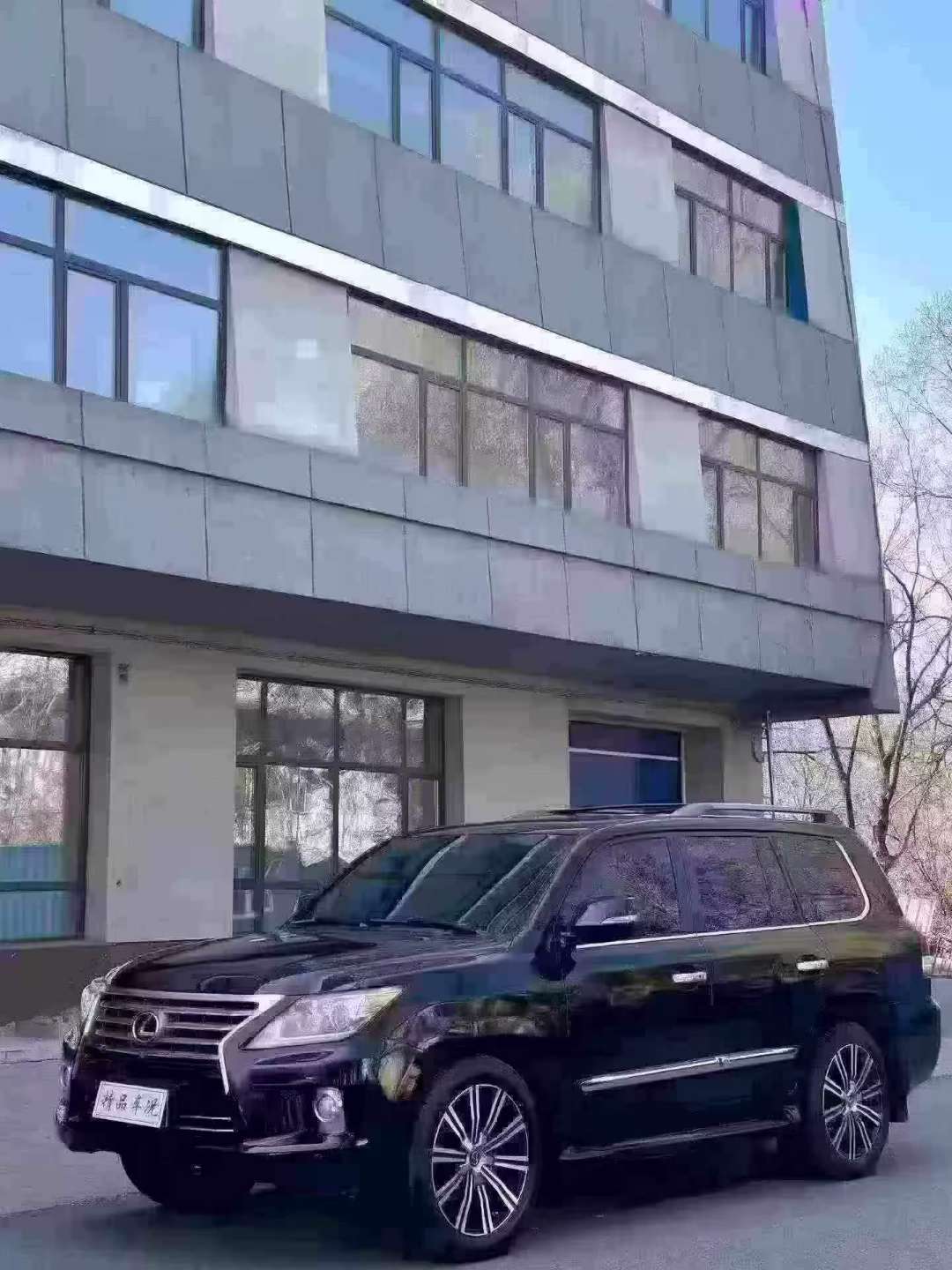 Lexus LX570 2012