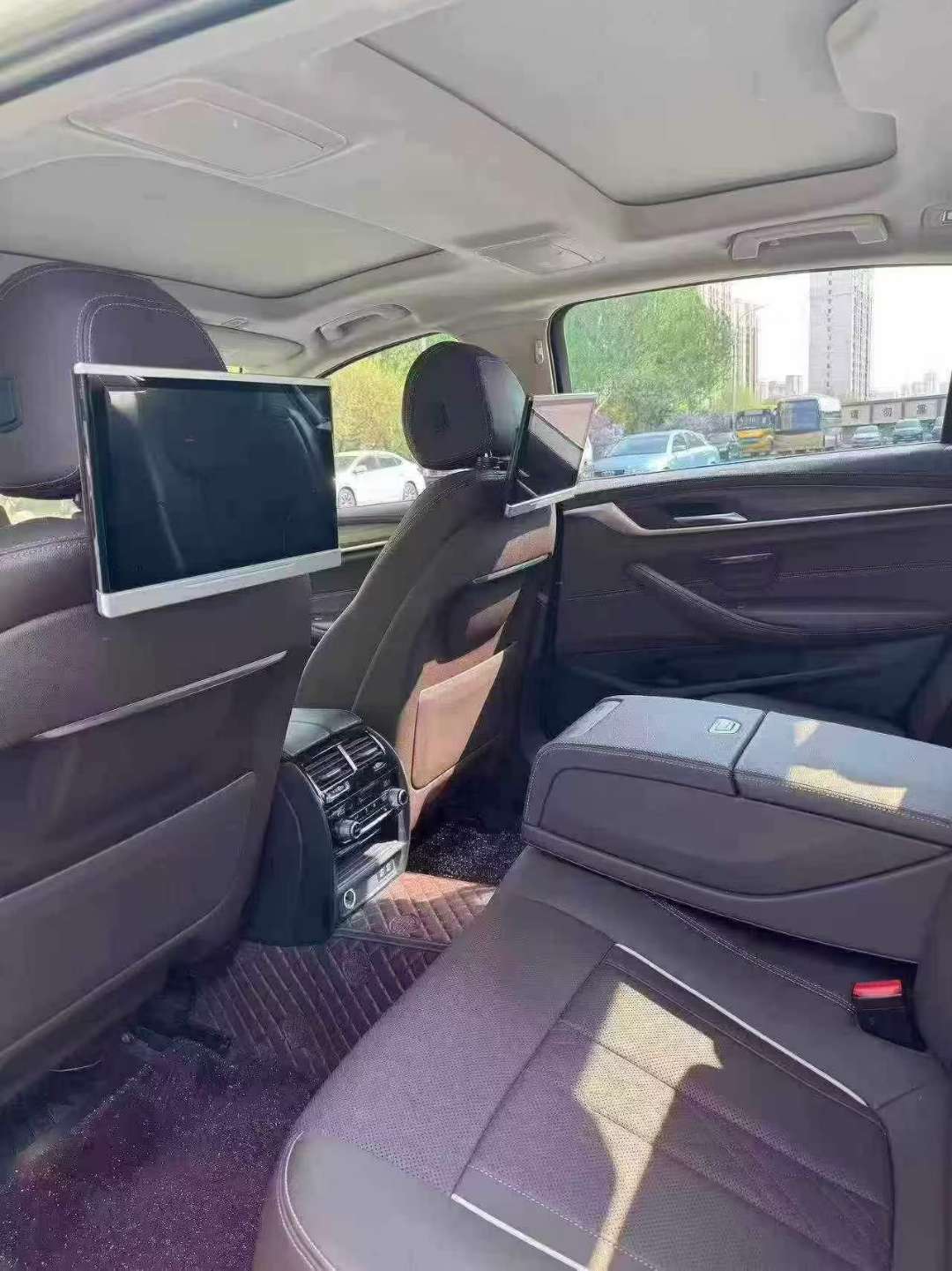 BMW 5 Series 2021 530Li AWD Luxury Package 5