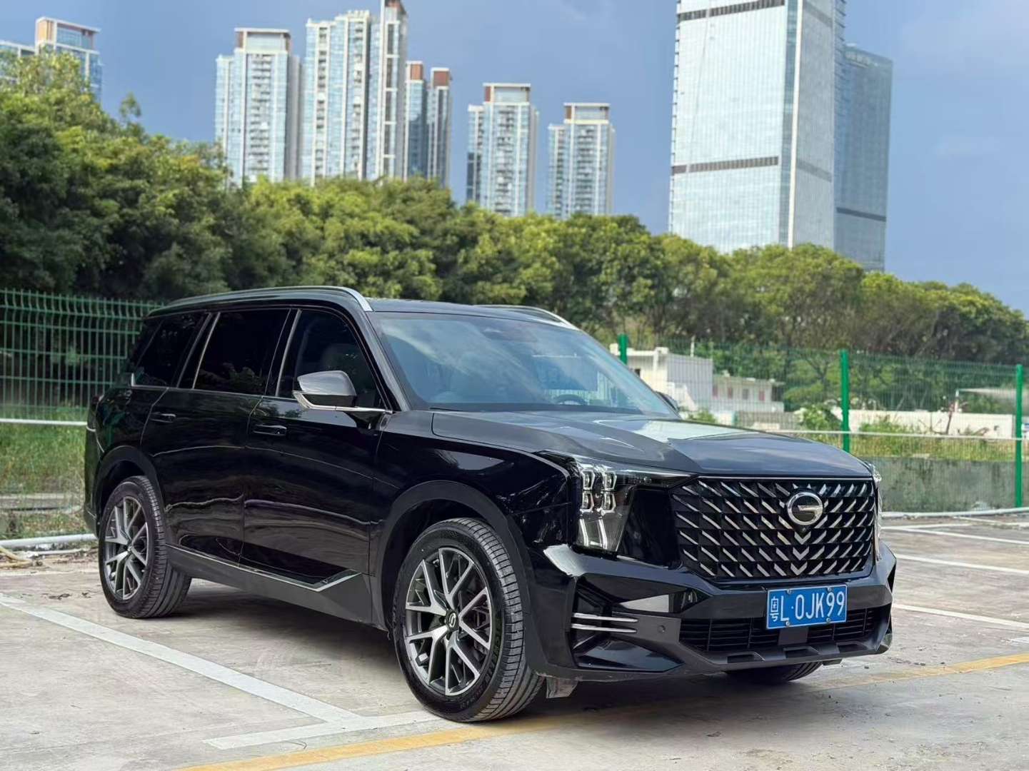 GAC Trumpchi GS8 2022 2.0T 2WD Luxury Smart Connect Edition (7-Seater) 2