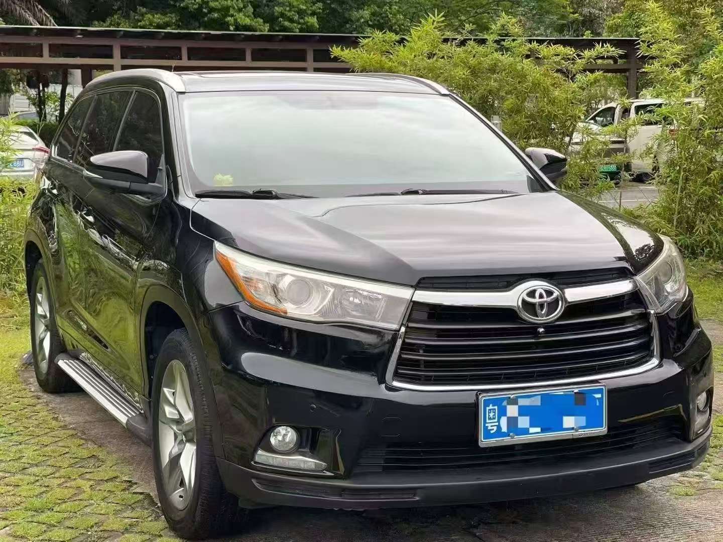 Toyota Highlander 2.0T AWD Luxury Navigation Edition 2