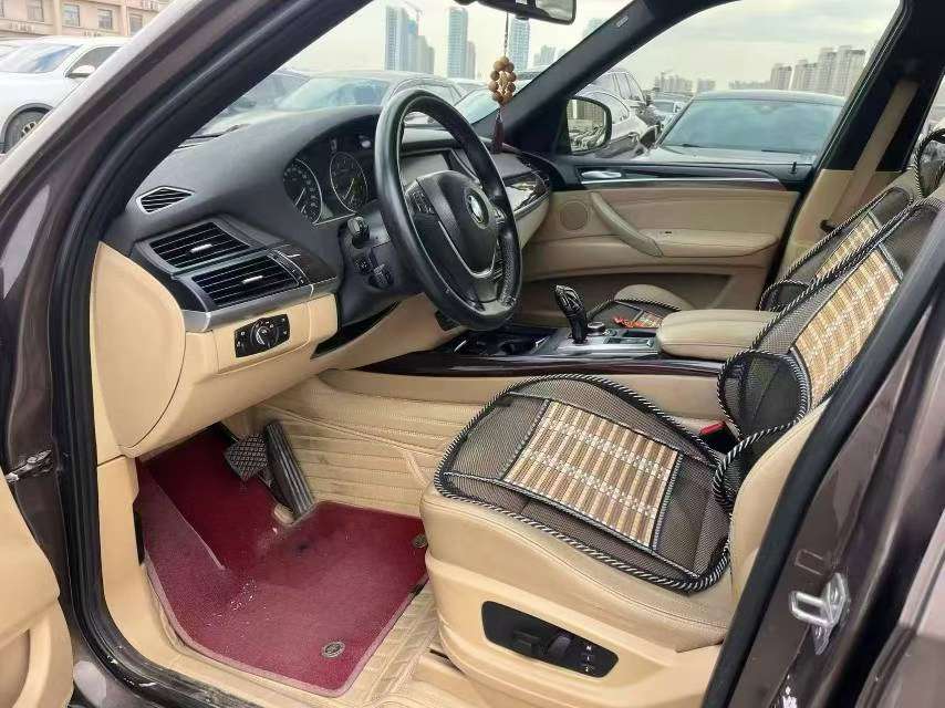 BMW X5 2013 xDrive35i Leading Edition 4