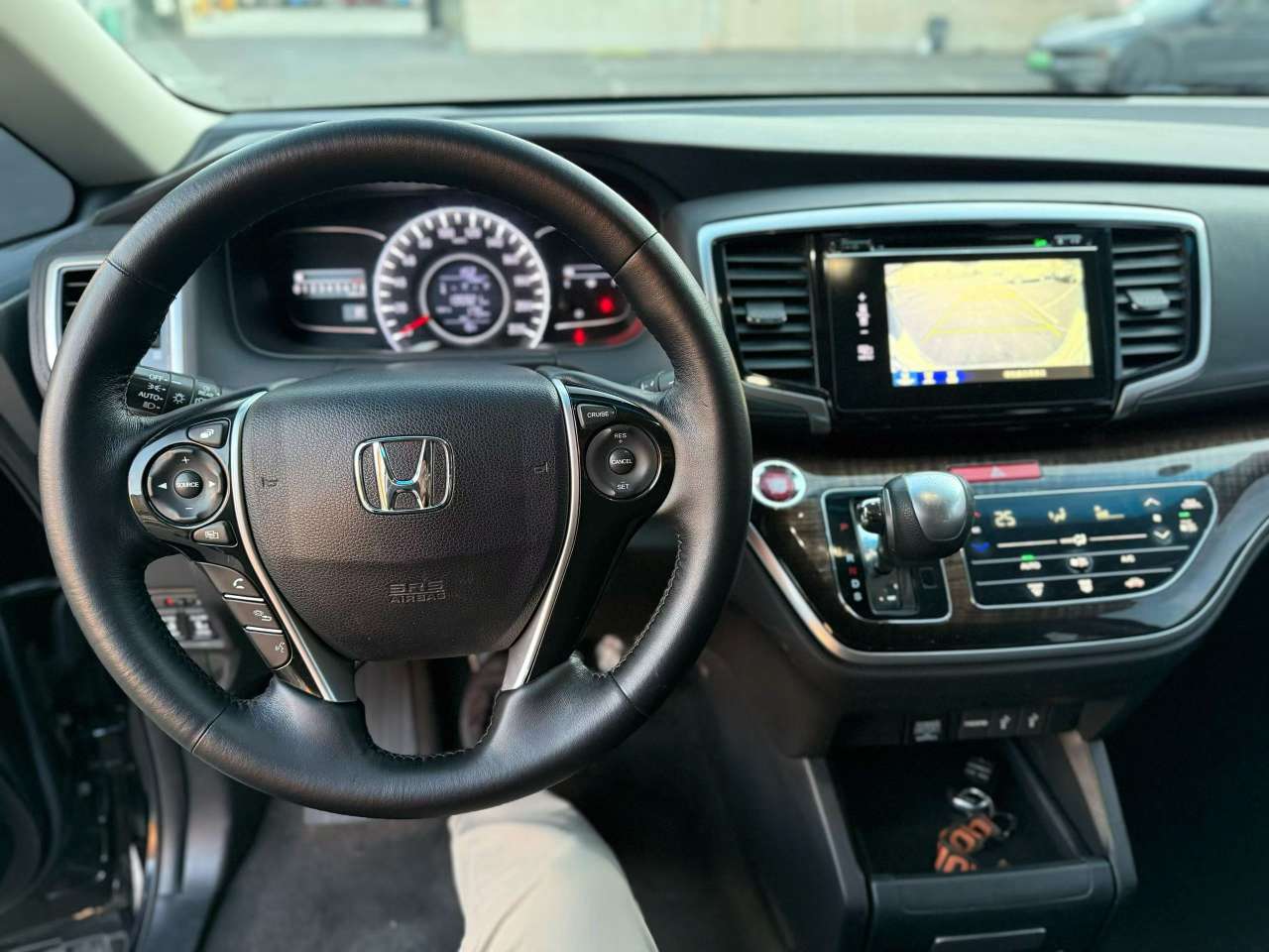 Honda Odyssey 2017 High Trim 7-Seater 5