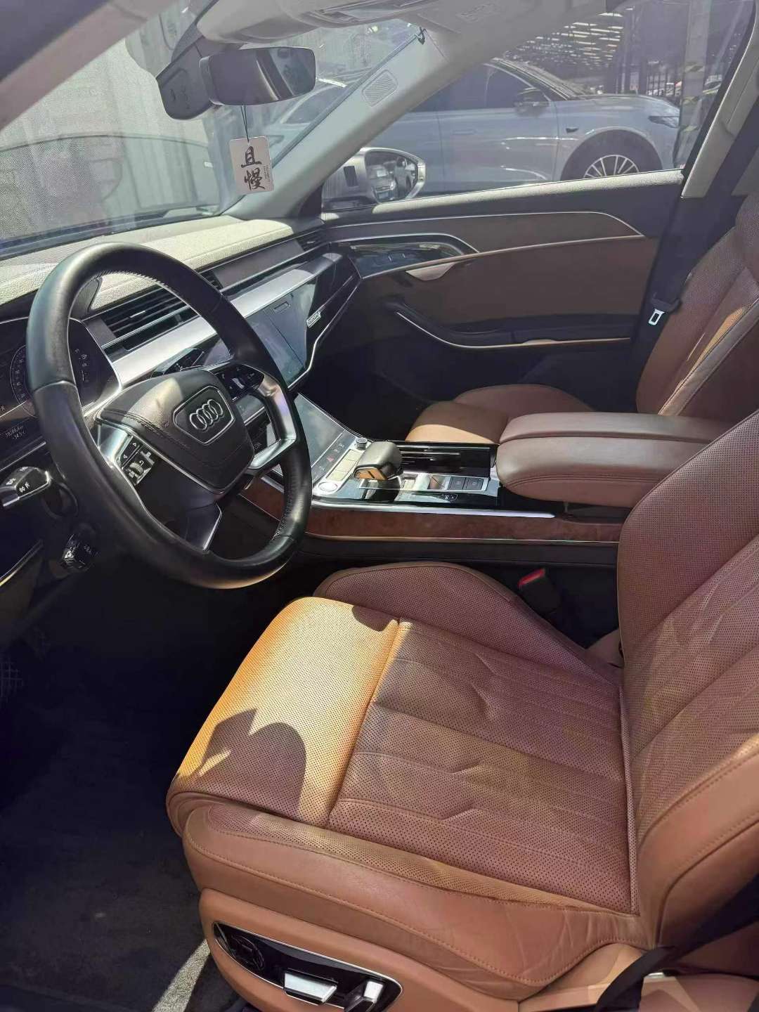 Audi A8L 55 Luxury Edition 4